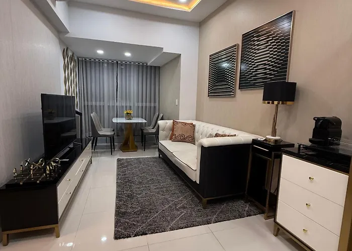 3 Bedroom Executive With Excellent View Of The Skyline 马尼拉